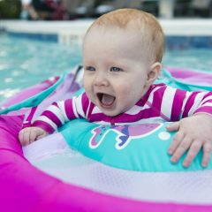 7 Benefits of Using a Baby Neck Float