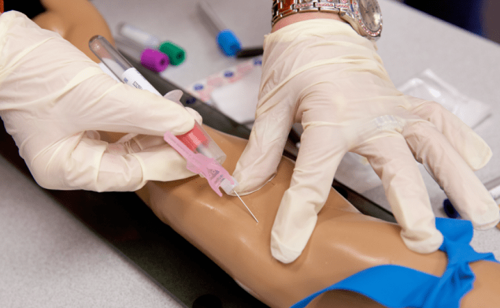What Are The Benefits Of A Career As A Phlebotomist?