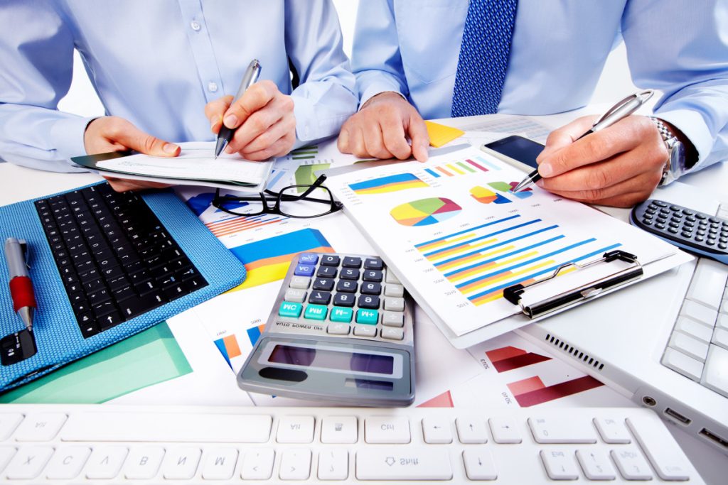 5 Reasons Why Your Business Needs Accounting Services