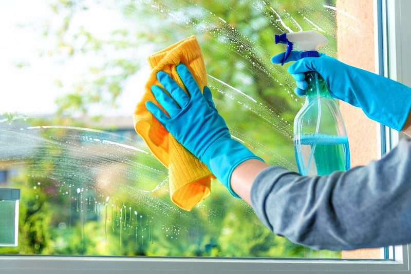 6 Common Mistakes to Avoid When Cleaning Your Windows