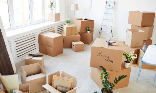 How to Declutter Before Moving House