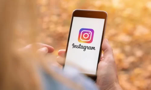 Buying Instagram followers & likes: What are the Merits and Demerits?