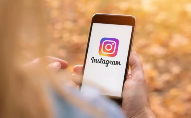 Buying Instagram followers & likes: What are the Merits and Demerits?