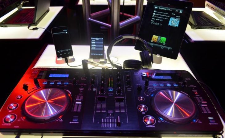 Getting the Party Started: How to Set Up for a Virtual DJ Performance