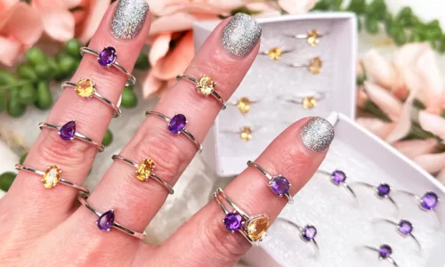 Exploring the Magic of Crystal Jewelry: Enhancing Beauty and Intention