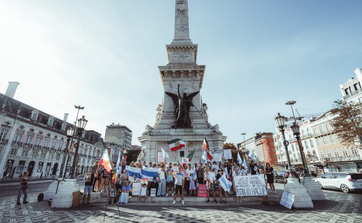 Uniting for Peace and Democracy: Anti-War Protests by Russians in Portugal