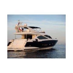 Yacht Charter: A Luxurious Experience on the Seas