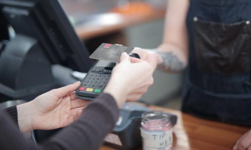 How Tap-and-Go Payments Boost Your Business Efficiency Instantly