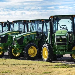 How to Quickly Access Service Manuals for John Deere Tractors Online