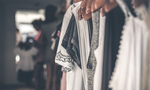 5 Must-Follow Tips Before Submitting to a Fashion Review Blog